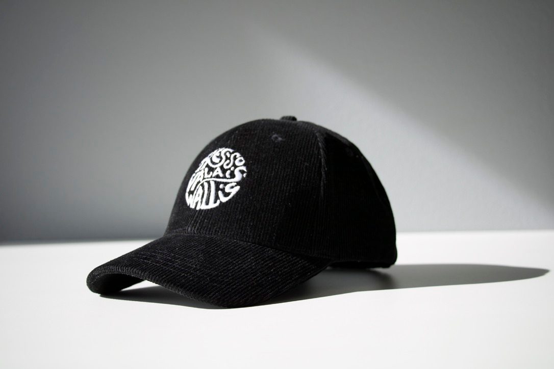 casquette-velours-hes-so-valais-wallis-profil Casquette en velours noir personnalisée HES-SO Valais-Wallis