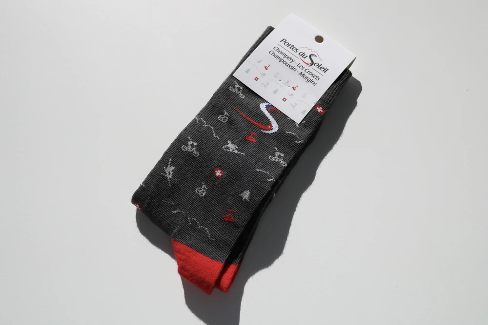 Chaussettes personnalisées Portes du Soleil avec carte d'emballage