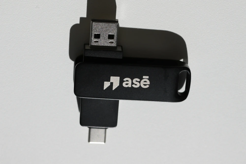 cle-usb-personnalisee-ase Clé USB personnalisée avec logo ase imprimé