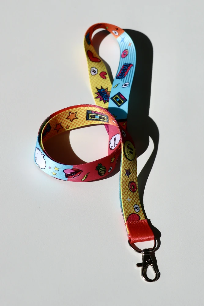 lanyard-raiffeisen-mousqueton Lanyard personnalisé Raiffeisen avec mousqueton
