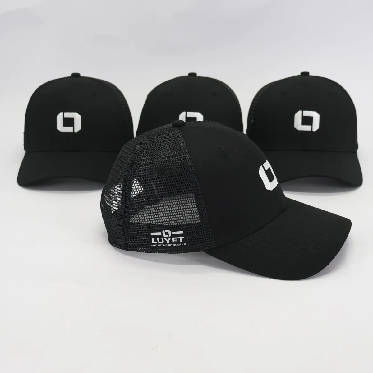 casquette-trucker-noir-luyet-contsturction-logo-brode Casquette Trucker avec logo Luyet Construction brodé